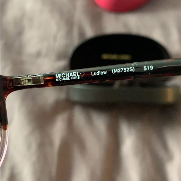 Brand New Michael Kors Ludlow Sunglasses - Picture 4 of 4
